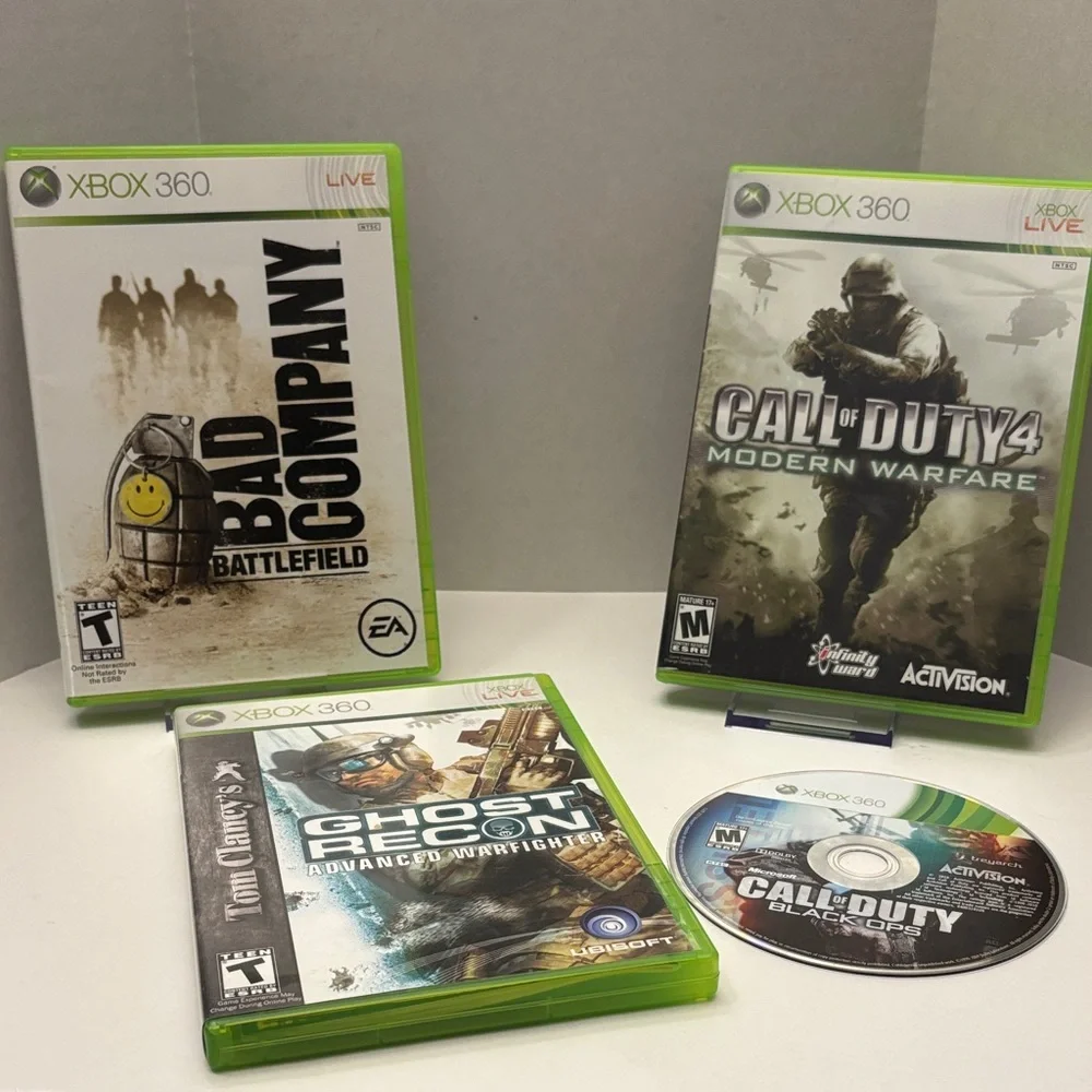 Microsoft Xbox 360 Game Set - Green Cases
